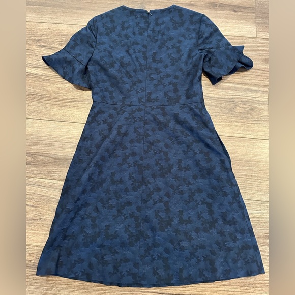 Banana Republic Blue and Black Fit and Flare Textured Fit and Flare Dress Size 2 - Picture 6 of 9